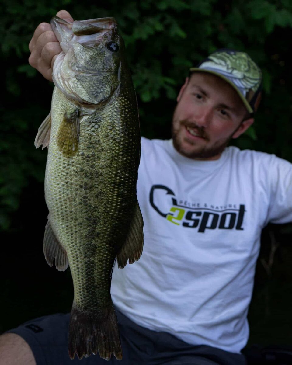 photo d'un black bass pris par Maxime en kayak